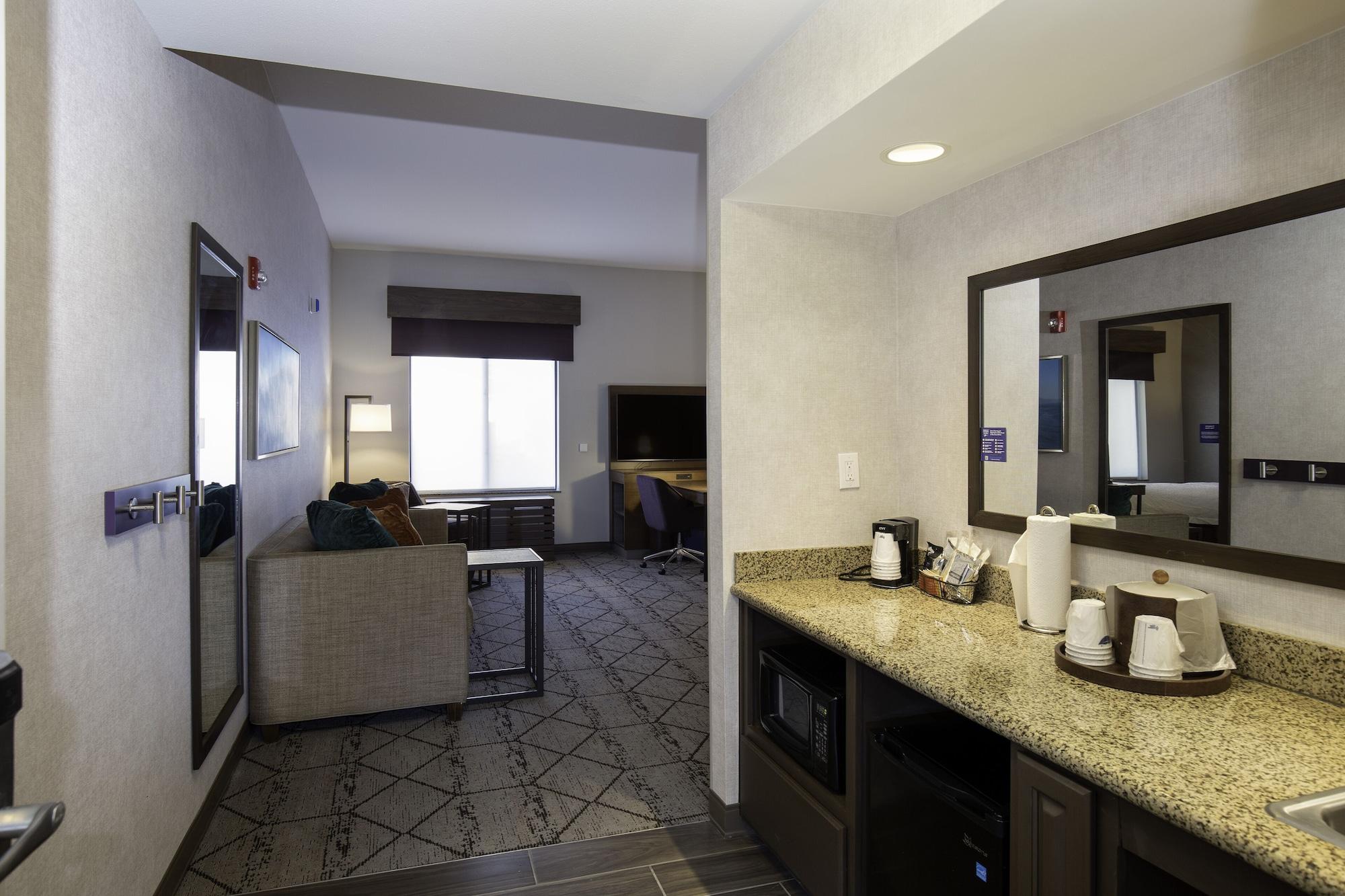Hampton Inn & Suites Windsor-Sonoma Wine Country מראה חיצוני תמונה