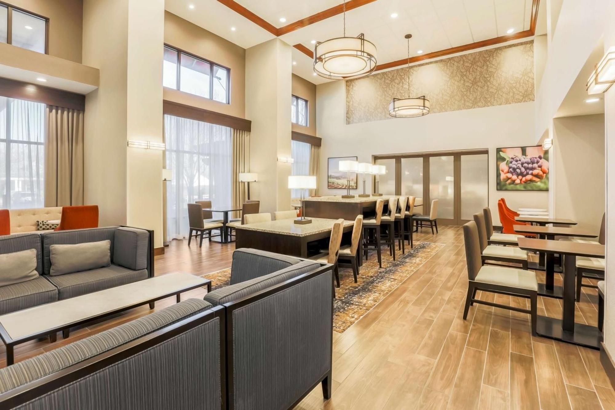 Hampton Inn & Suites Windsor-Sonoma Wine Country מראה חיצוני תמונה