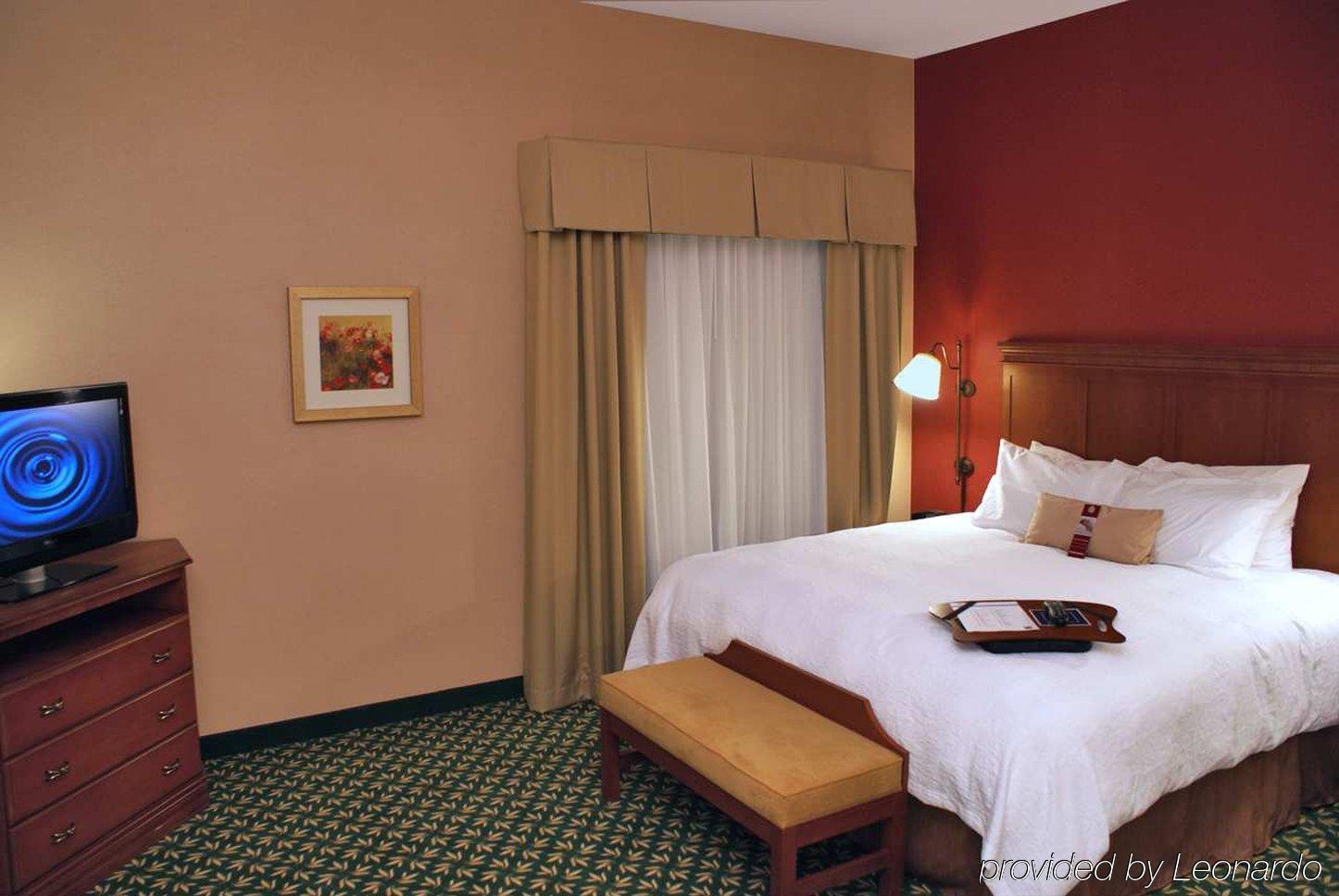 Hampton Inn & Suites Windsor-Sonoma Wine Country חדר תמונה